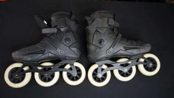 Rollers Stark Street Dark 3.0 Talle 42 USADO - Imagen 3