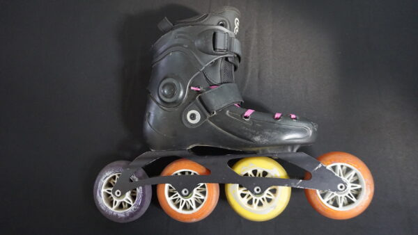 Rollers FR Junior Black Carrera 4x100mm talle del 35-37 Usados Impeclables - Imagen 8