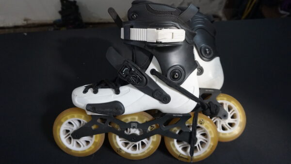 Rollers FR FR3 White Carrera 3x125mm talle del 38 Usados Impeclables - Imagen 2